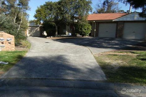Property photo of 8 Cummins Place Metford NSW 2323