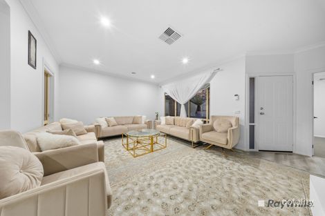 Property photo of 9 Cascade Way Hallam VIC 3803