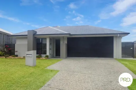 5 Buchanen St, Boyne Island, QLD 4680