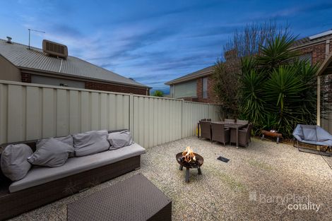 Property photo of 23 Daly Circuit Caroline Springs VIC 3023