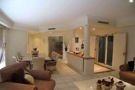 Property photo of 4/106 Old Burleigh Road Broadbeach QLD 4218