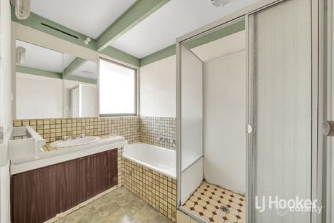 Property photo of 15 Lorna Street Cranbourne VIC 3977