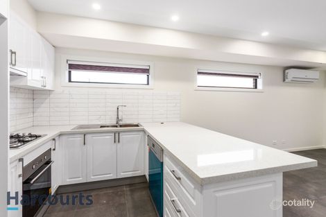 Property photo of 1/1 Crosslee Court Deer Park VIC 3023