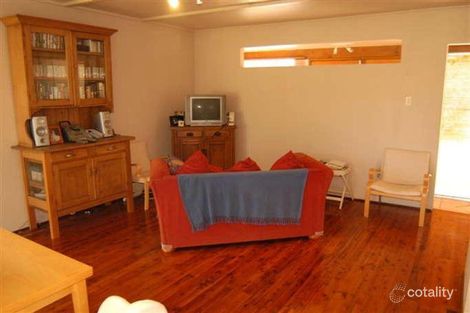 Property photo of 23 Southampton Avenue Buttaba NSW 2283