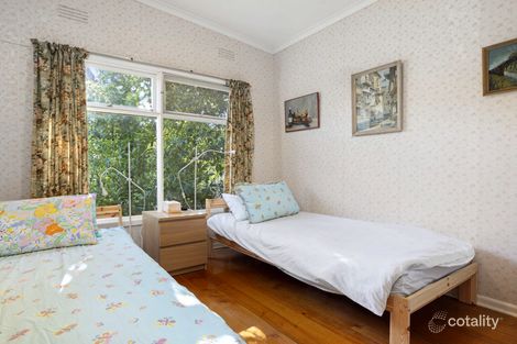 Property photo of 13 Volitans Avenue Mount Eliza VIC 3930