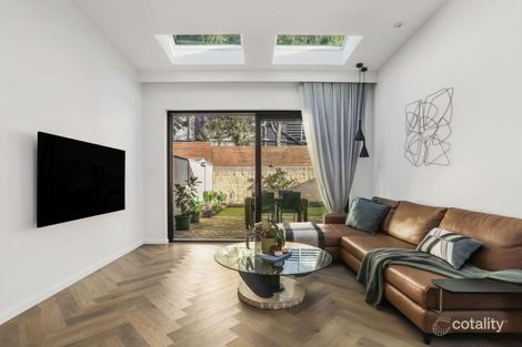 Property photo of 16 Baxter Road Mascot NSW 2020