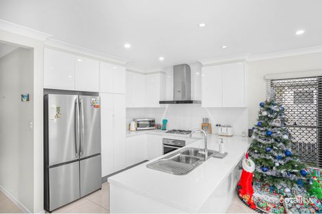 Property photo of 25 Singleton Close Smithfield QLD 4878