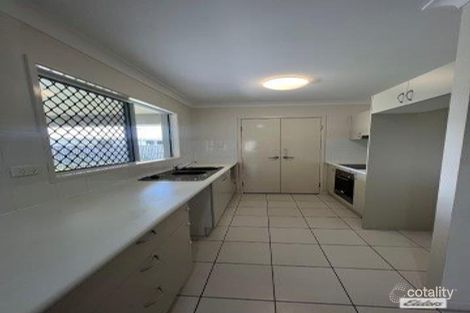 Property photo of 18 Limerick Way Mount Low QLD 4818