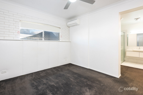 Property photo of 400 Bayview Street Paradise Point QLD 4216