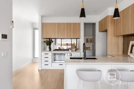 Property photo of 1A The Crescent Ascot Vale VIC 3032