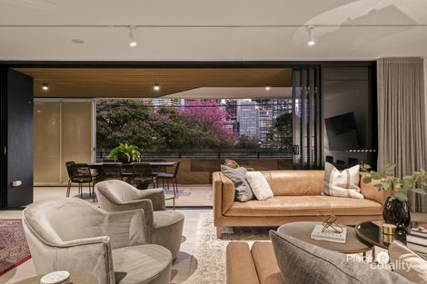 Property photo of 202/24 Wicklow Street Kangaroo Point QLD 4169