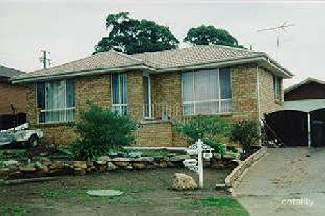 38 Holman Pl, St Helens Park, NSW 2560