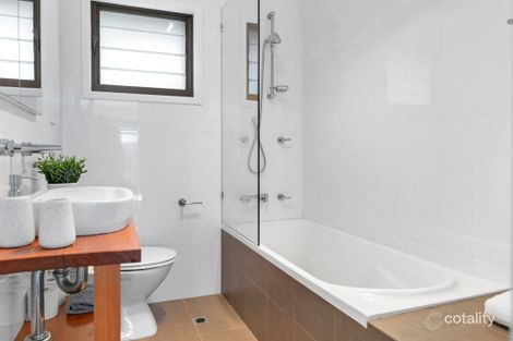 Property photo of 2/68 Adams Street Curl Curl NSW 2096