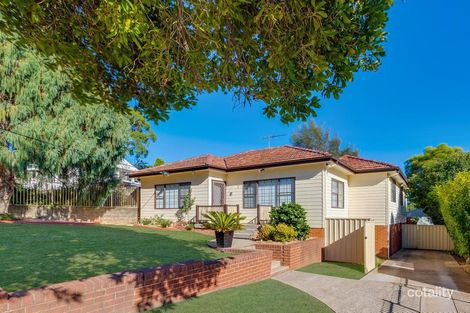 Property photo of 7 Hilltop Crescent Campbelltown NSW 2560