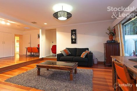 Property photo of 19 Throsby Crescent Deer Park VIC 3023