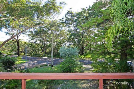 Property photo of 30 Reserve Drive Bateau Bay NSW 2261
