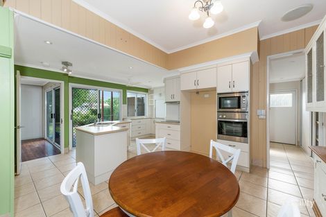 Property photo of 358 Bourbong Street Millbank QLD 4670