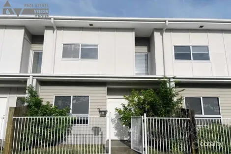 Contact Agent For Address, Blackwater, QLD 4717