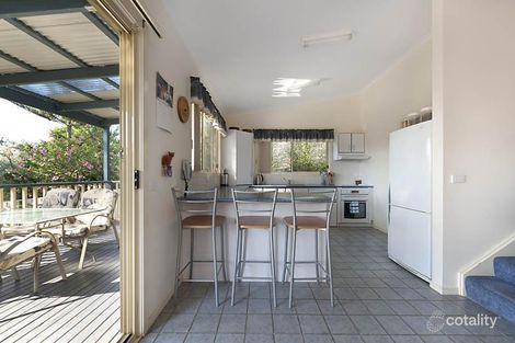 Property photo of 27 Hilltop Crescent Surf Beach NSW 2536