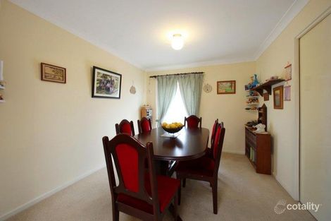 Property photo of 12 Weeks Close Rowville VIC 3178