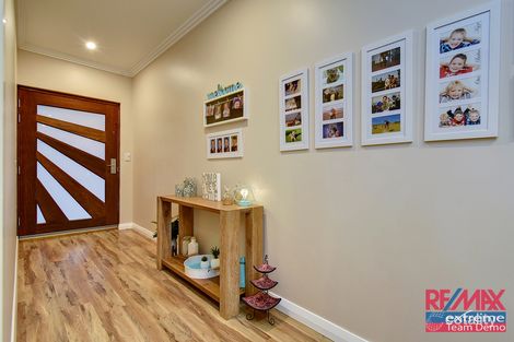 Property photo of 27 Redheart Road Carramar WA 6031
