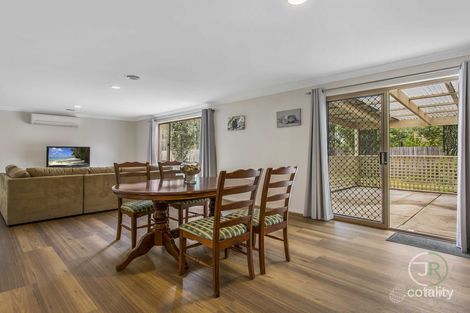 Property photo of 8 Burgan Court Cranbourne West VIC 3977