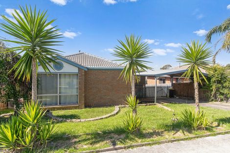 Property photo of 35 Robin Drive Carrum Downs VIC 3201