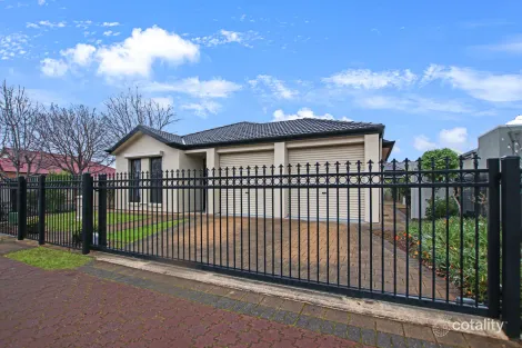 52 MEADOWBANK TCE, NORTHGATE, SA 5085