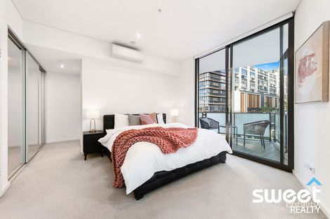 Property photo of 241/1D Burroway Road Wentworth Point NSW 2127