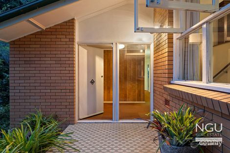 Property photo of 2 Skerry Street Kenmore QLD 4069