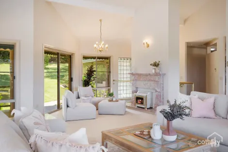 Property photo of 3 The Parapet Banora Point NSW 2486