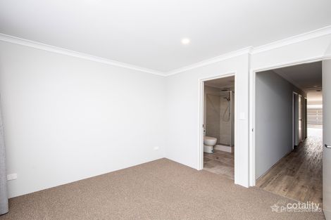 Property photo of 37 Alabaster Approach Jindalee WA 6036