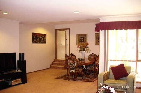 Property photo of 26 George Bass Avenue Endeavour Hills VIC 3802