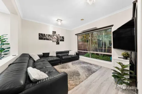 Property photo of 6 Monaco Circuit Wollert VIC 3750