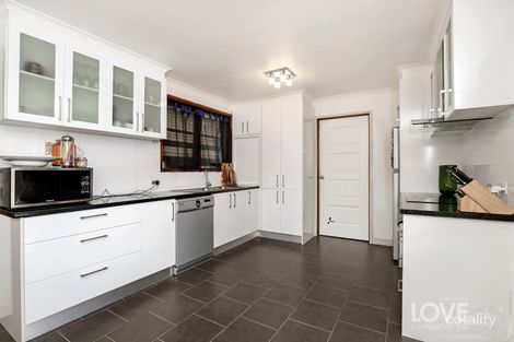 Property photo of 28 Glendale Avenue Epping VIC 3076