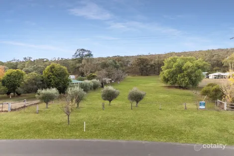 34 Caldwell St, Heathcote, VIC 3523