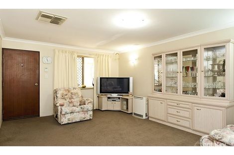Property photo of 5/27-29 Goongarrie Drive Cooloongup WA 6168