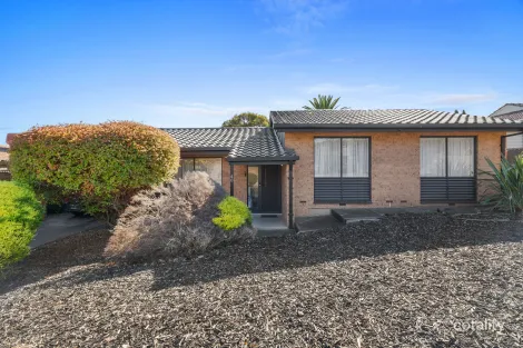 Property photo of 40 Columbia Crescent Hallett Cove SA 5158