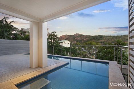 Property photo of 16 Stirling Drive Castle Hill QLD 4810