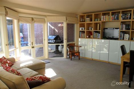 Property photo of 178 St Leonards Road Ascot Vale VIC 3032