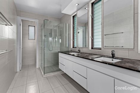 Property photo of 8 Beaufort Lane Clayfield QLD 4011