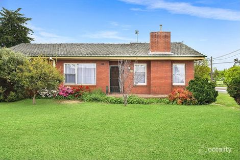 Property photo of 11 McKay Crescent Orange NSW 2800