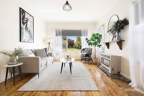 Property photo of 11 McKay Crescent Orange NSW 2800