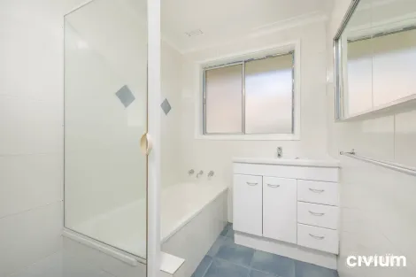 Property photo of 68 Beasley Street Pearce ACT 2607