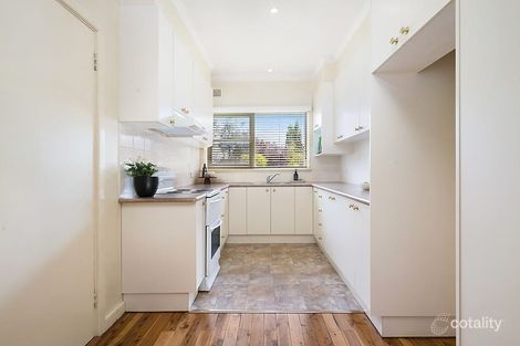 Property photo of 11 McKay Crescent Orange NSW 2800