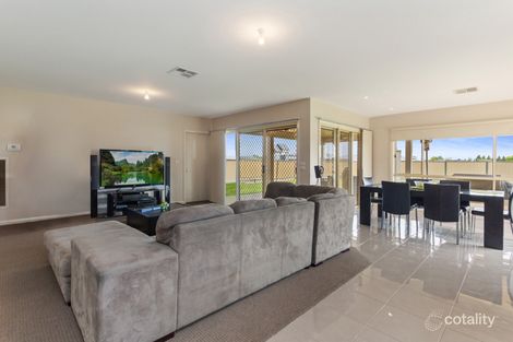 Property photo of 19 Redgum Drive Kerang VIC 3579