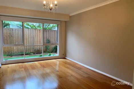 Property photo of 2/5 Ripon Grove Elsternwick VIC 3185