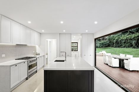 Property photo of 19 Everglades Avenue Leura NSW 2780