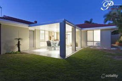 Property photo of 27 Open Drive Arundel QLD 4214