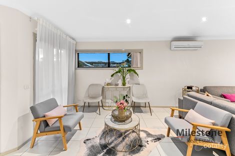 Property photo of 2/23 Burrows Avenue Dandenong VIC 3175
